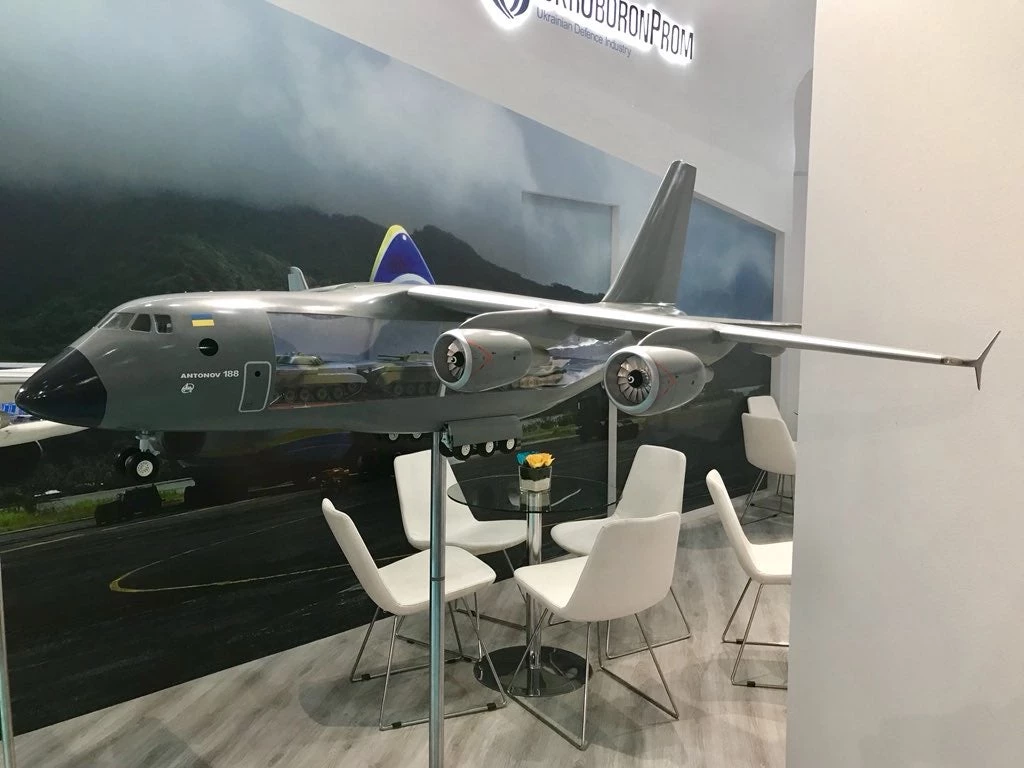 EurAsia Airshow 2018: Συμφωνία Τουρκίας-Ουκρανίας για το An-188